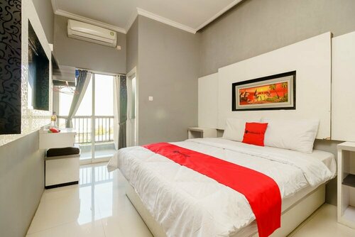 Гостиница RedDoorz Resort Premium @ Sangkan Hurip Kuningan