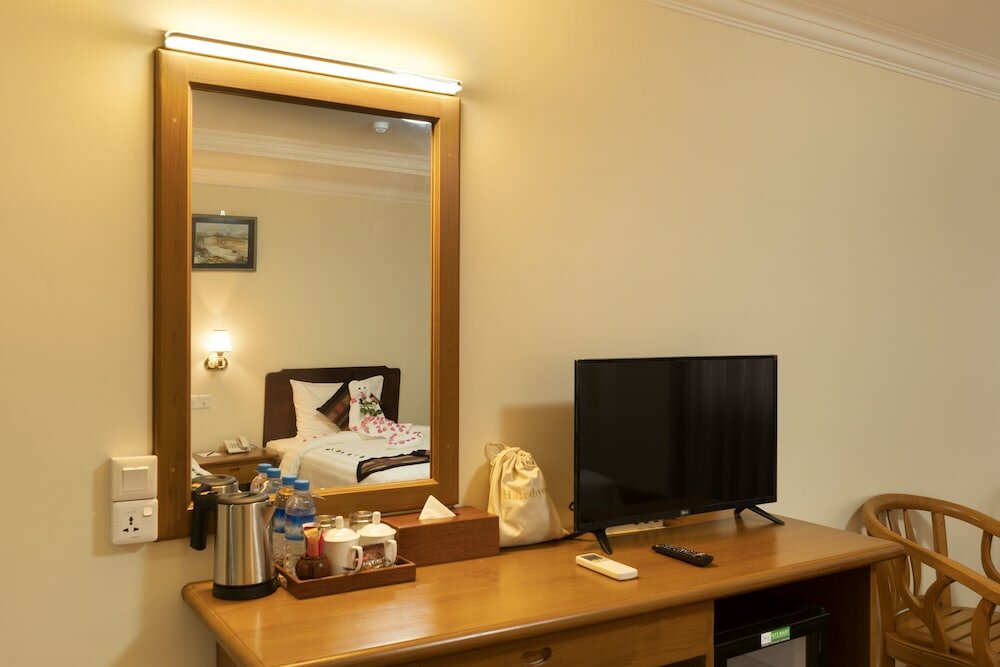 Фото Lin Unity Win Hotel