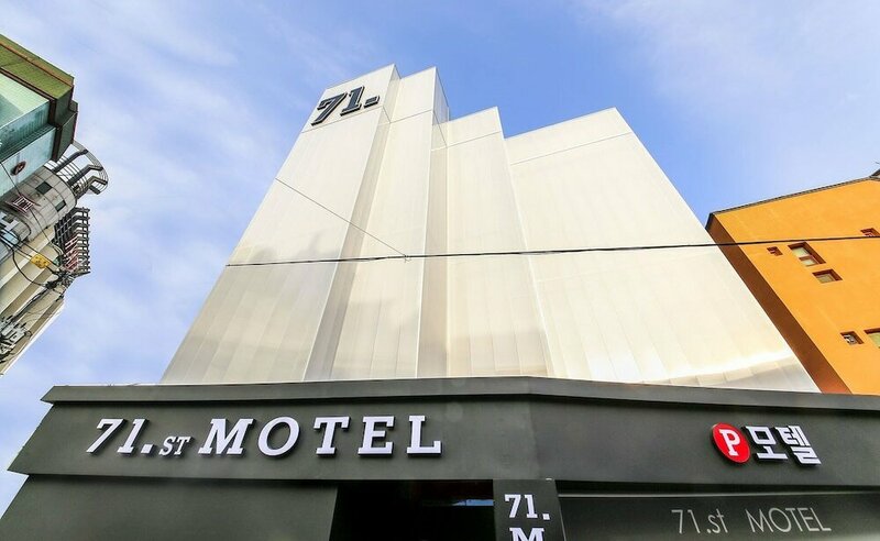 Гостиница 71 Street Motel в Сувоне