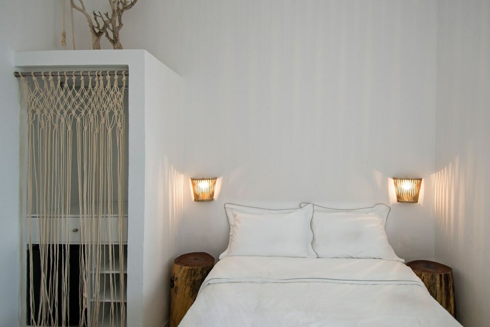 Фото Perigiali Rooms & Apartments Folegandros