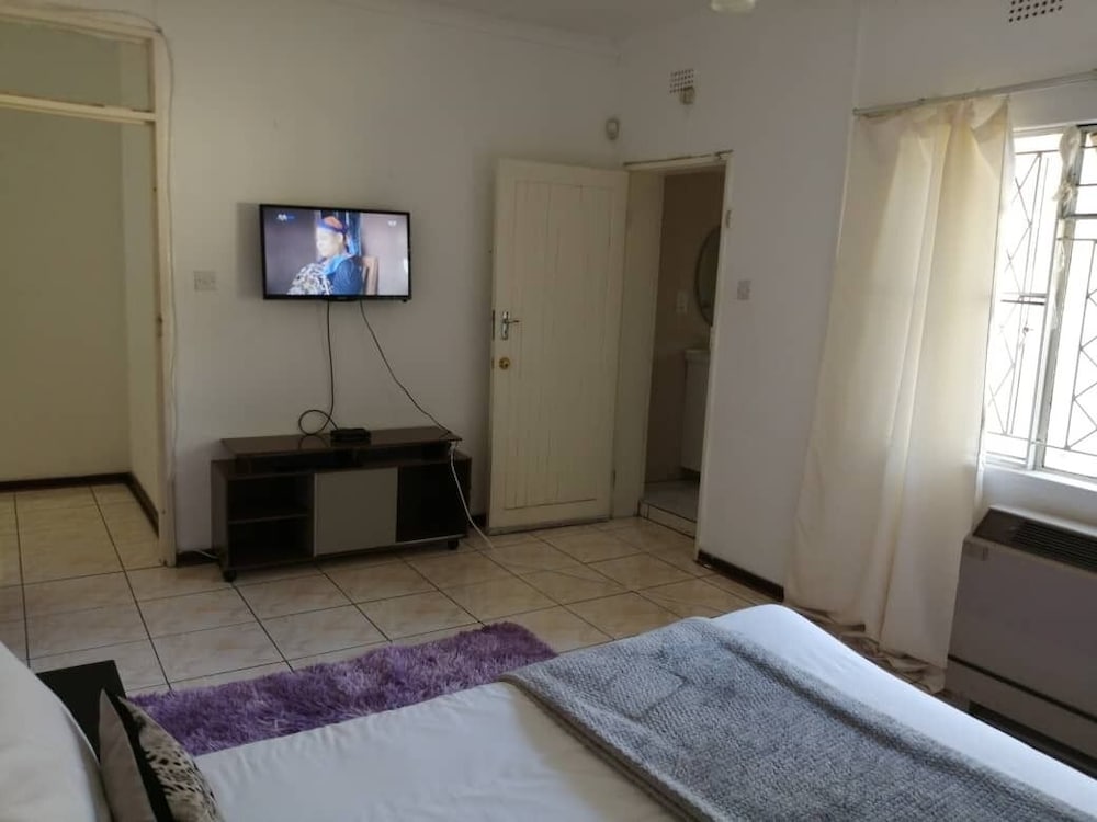 Фото Emperor's Inn