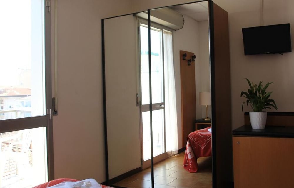 Фото Hotel Orlov