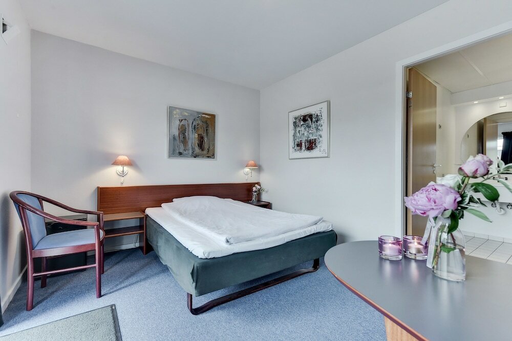 Фото Hotel Varde