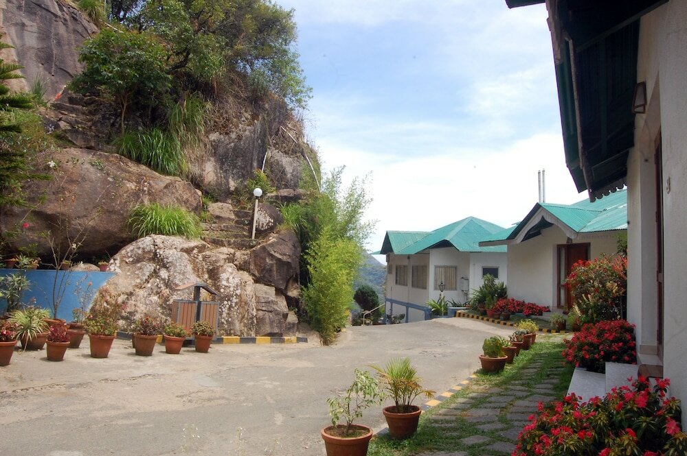 Фото Deshadan Mountain Resort