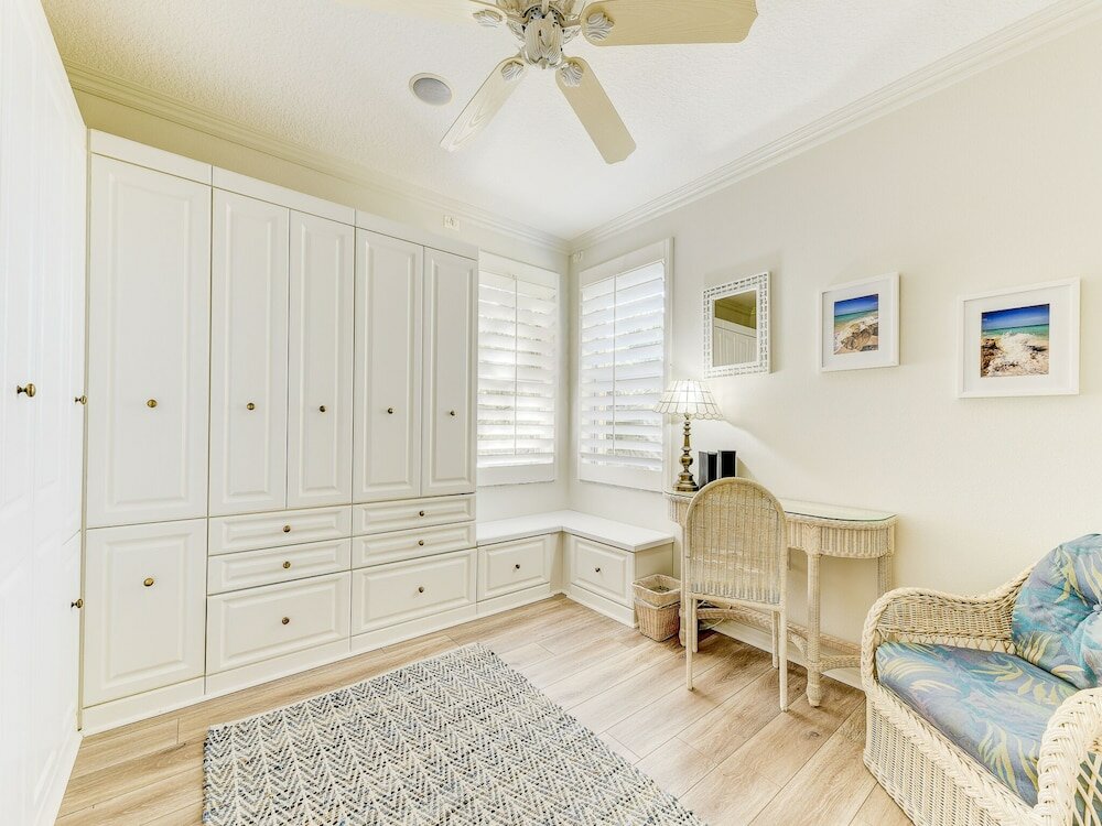 Фото South Beach Club 205