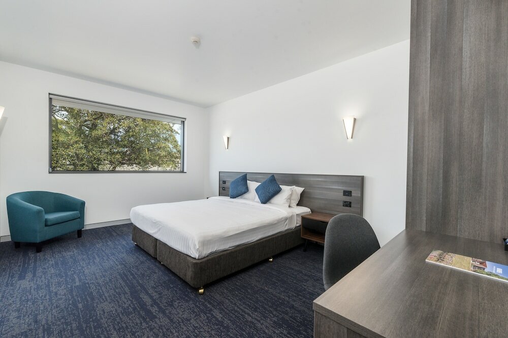 Фото Thornton Executive Hotel
