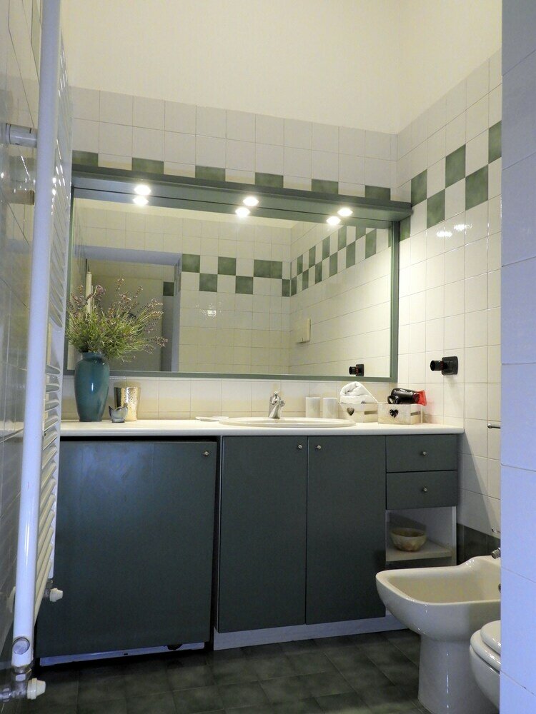 Фото Bohemian 1 Bedroom Flat in Brera District