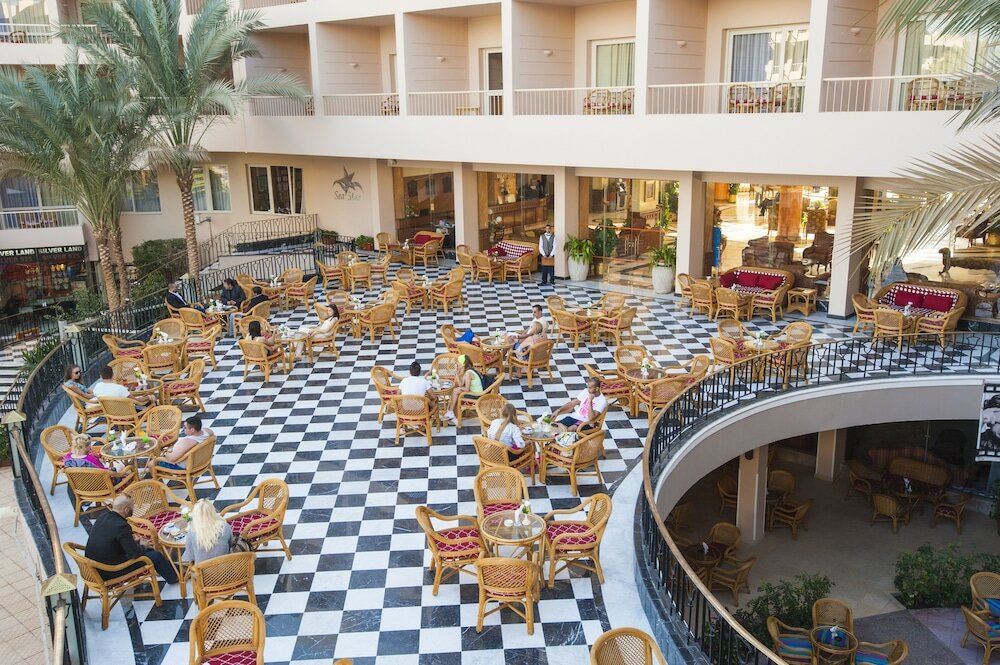 Фото Sea Star Beau Rivage Hotel