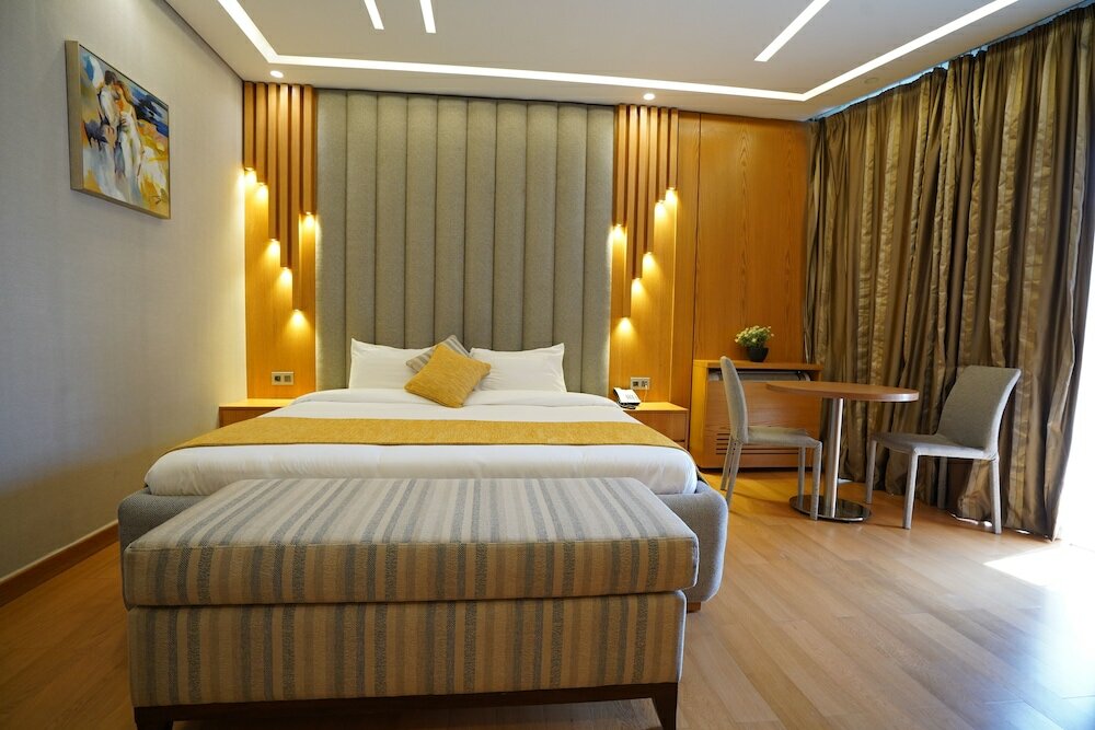 Фото Heaven Prestige Hotel