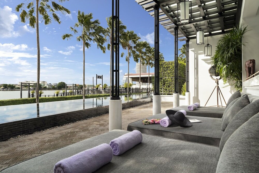 Фото Отель The Siam