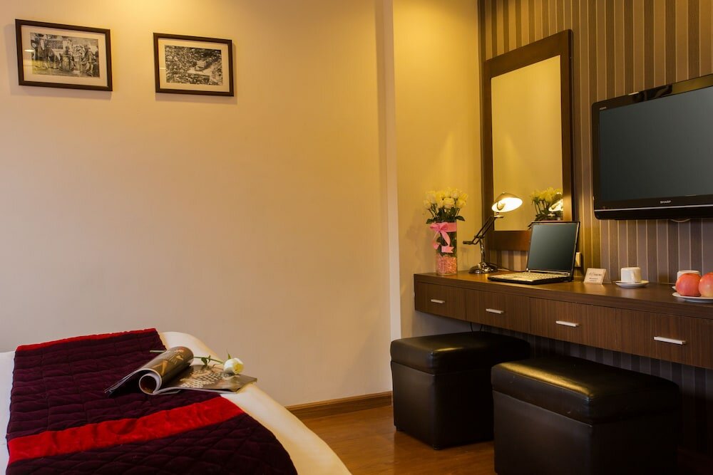 Фото Golden Art Hotel