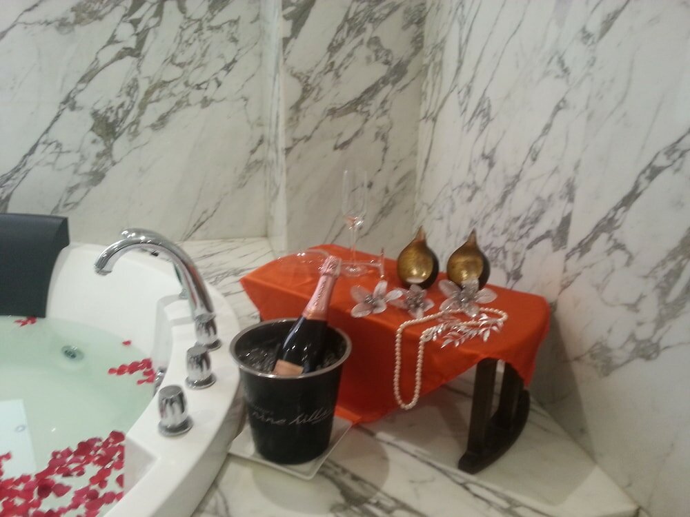 Фото One Earth Avaas