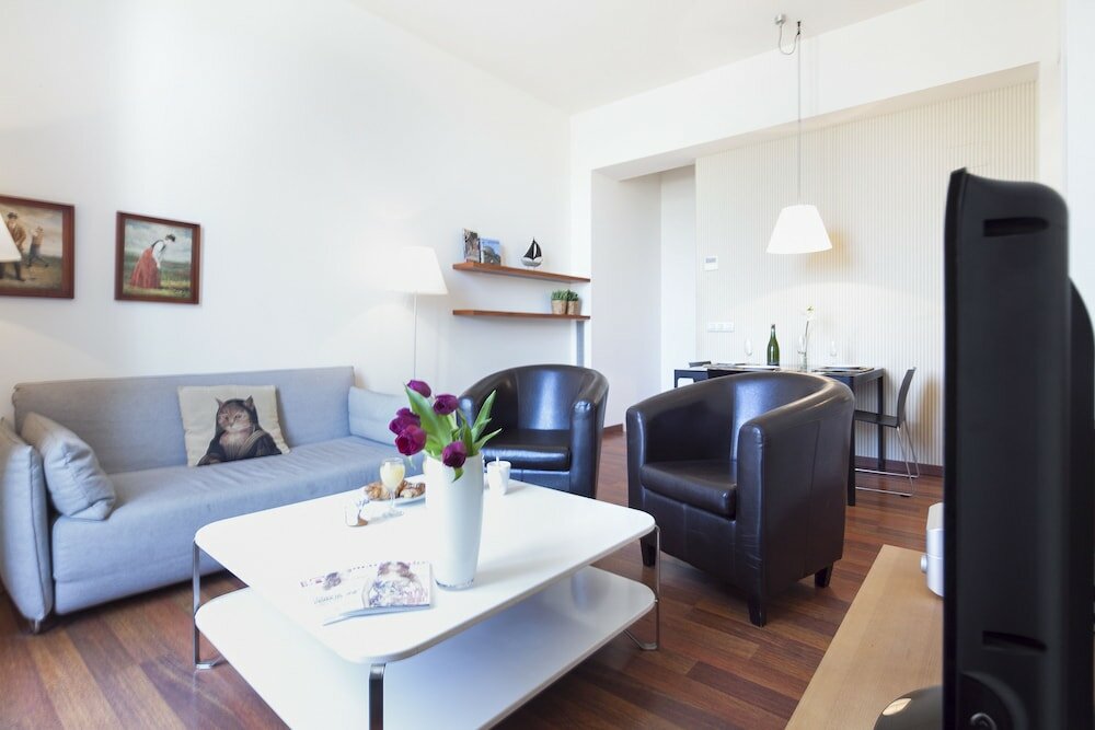 Фото Inside Barcelona Apartments Mercat