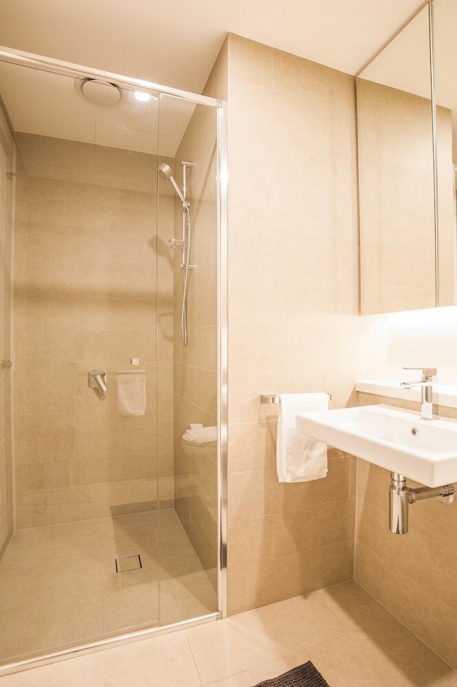 Фото Luxury 2bed2bath Apt @opaltower +view