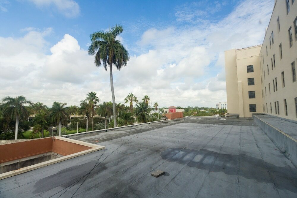 Фото 457 City View Hollywood Beach Resort