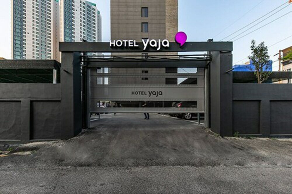 Фото Hotel YaJa Masan Odong