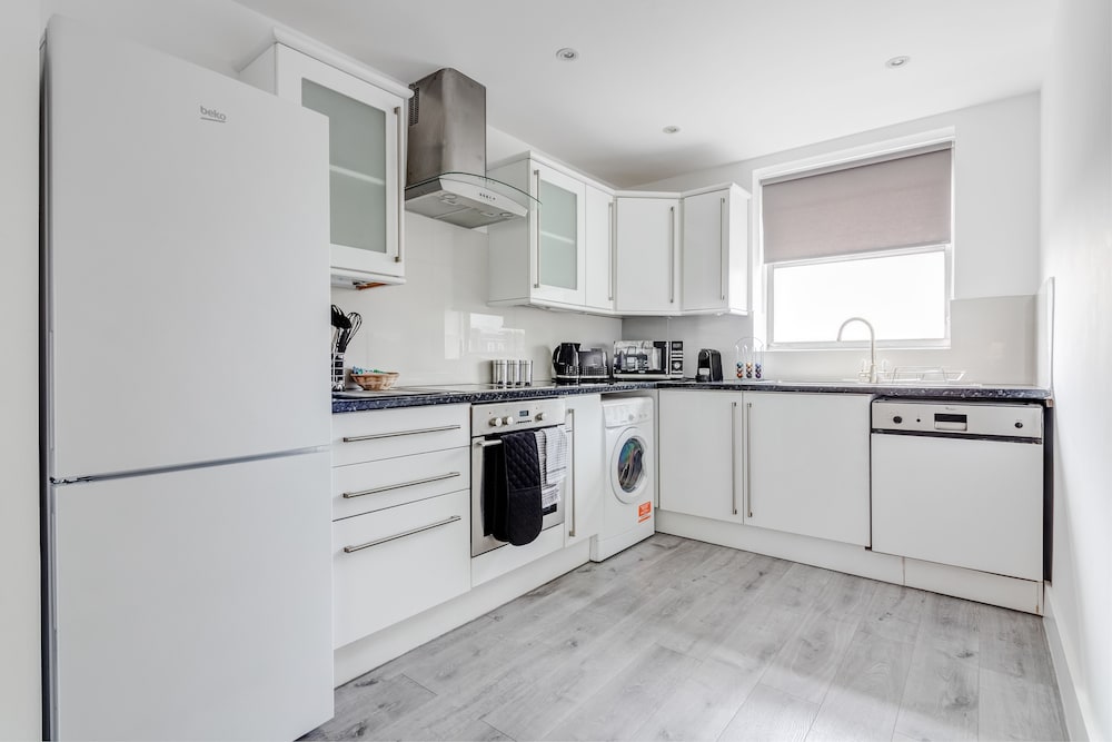 Фото Sherborne Court