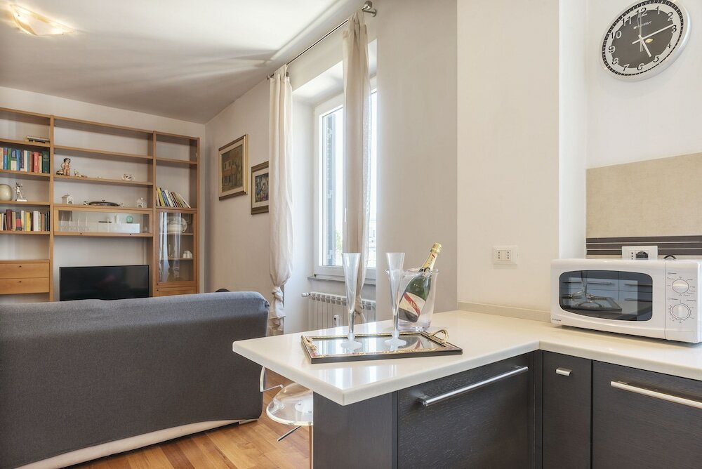 Фото Colosseo & Colle Oppio Charming Apartment