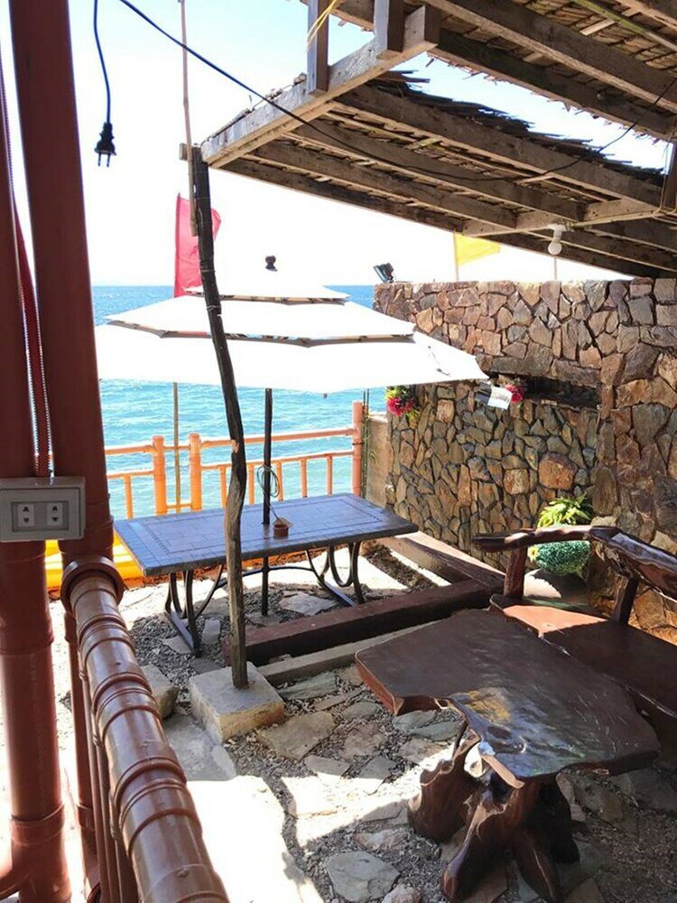 Фото Breazy Beach House