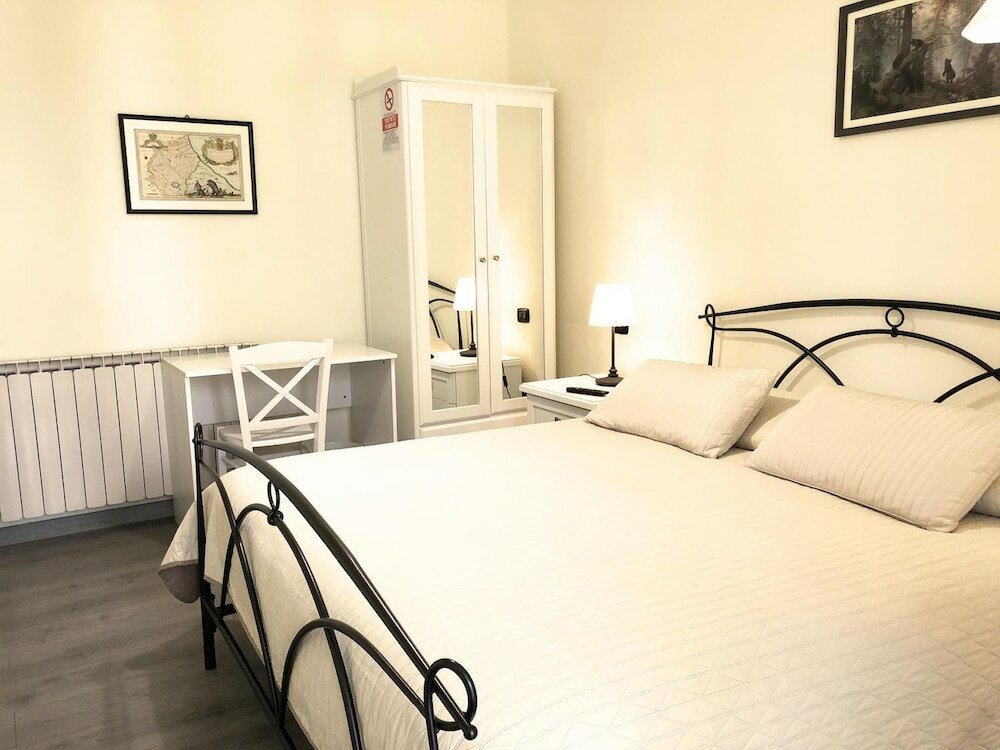 Фото C'era Un Lago