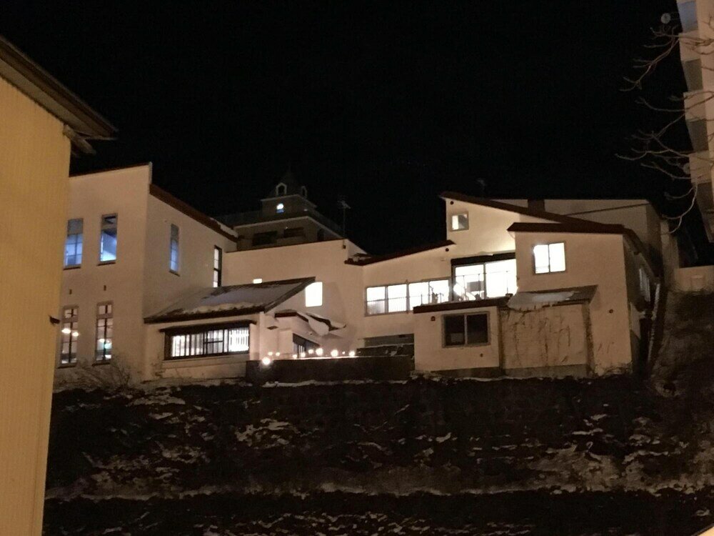 Фото Small Town Hostel Hakodate