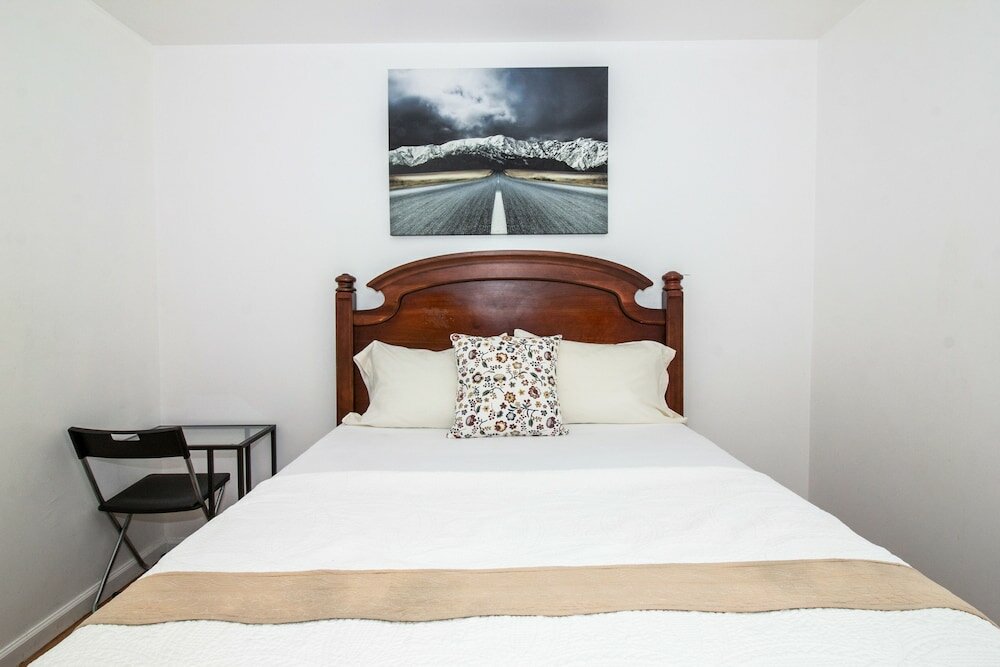 Фото Racpanos Modern Stay on Ocean Avenue