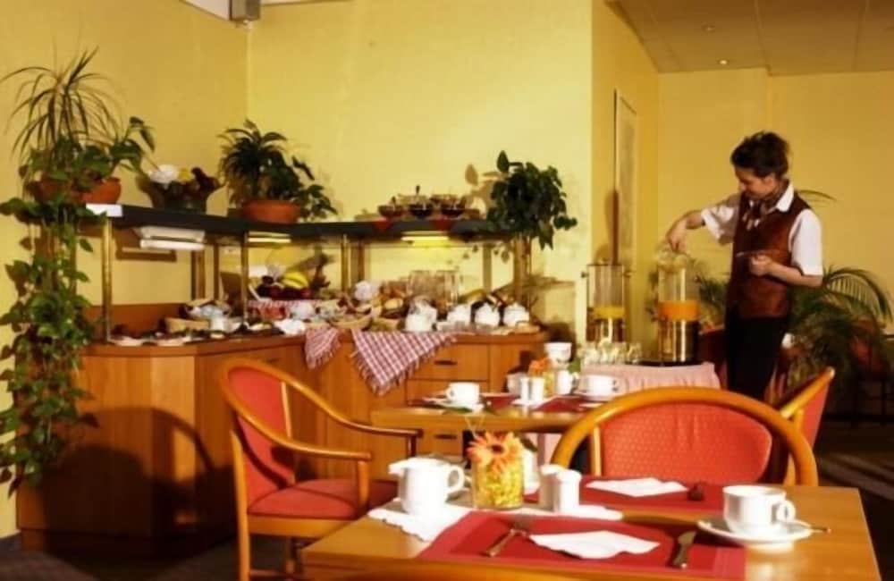 Фото Andersen Hotel Birkenwerder