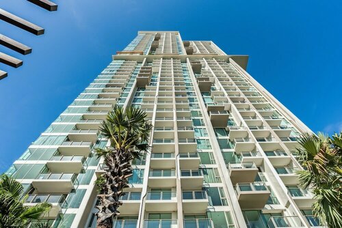 Апартаменты The Riviera Wongamat Hong Apartment в Паттайе