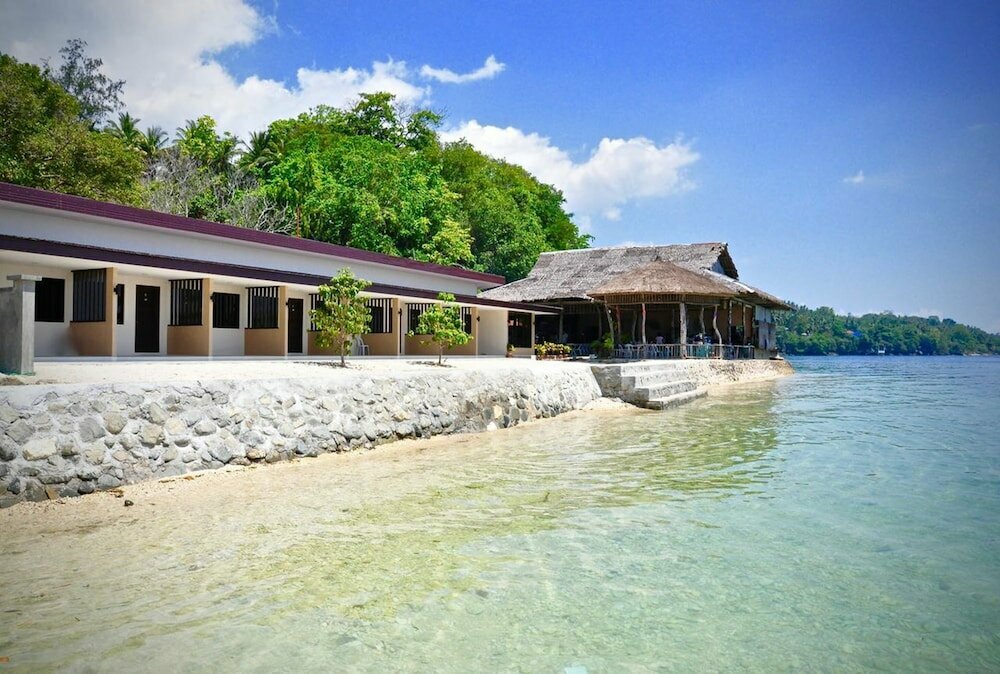 Hotel Matutinao Beach, Province of Cebu, photo