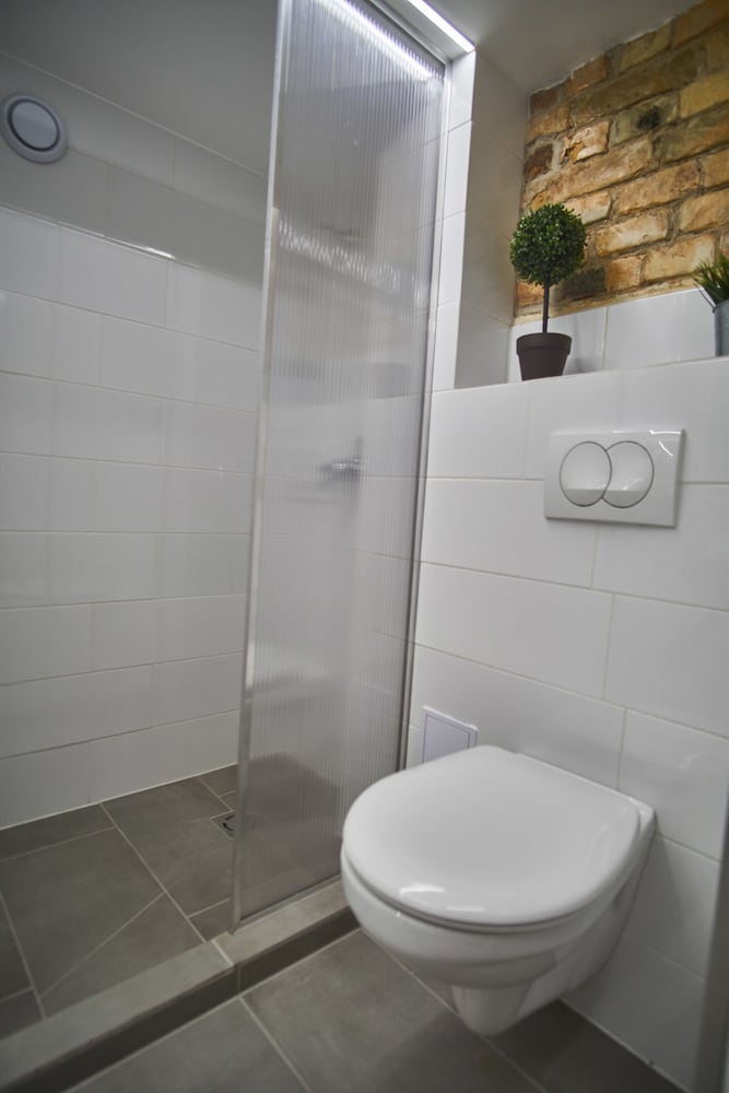 Фото A32 Apartments Budapest