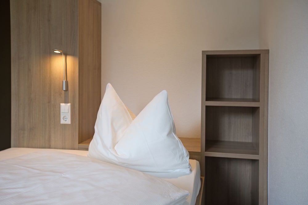 Фото A2 Hotels Denkendorf