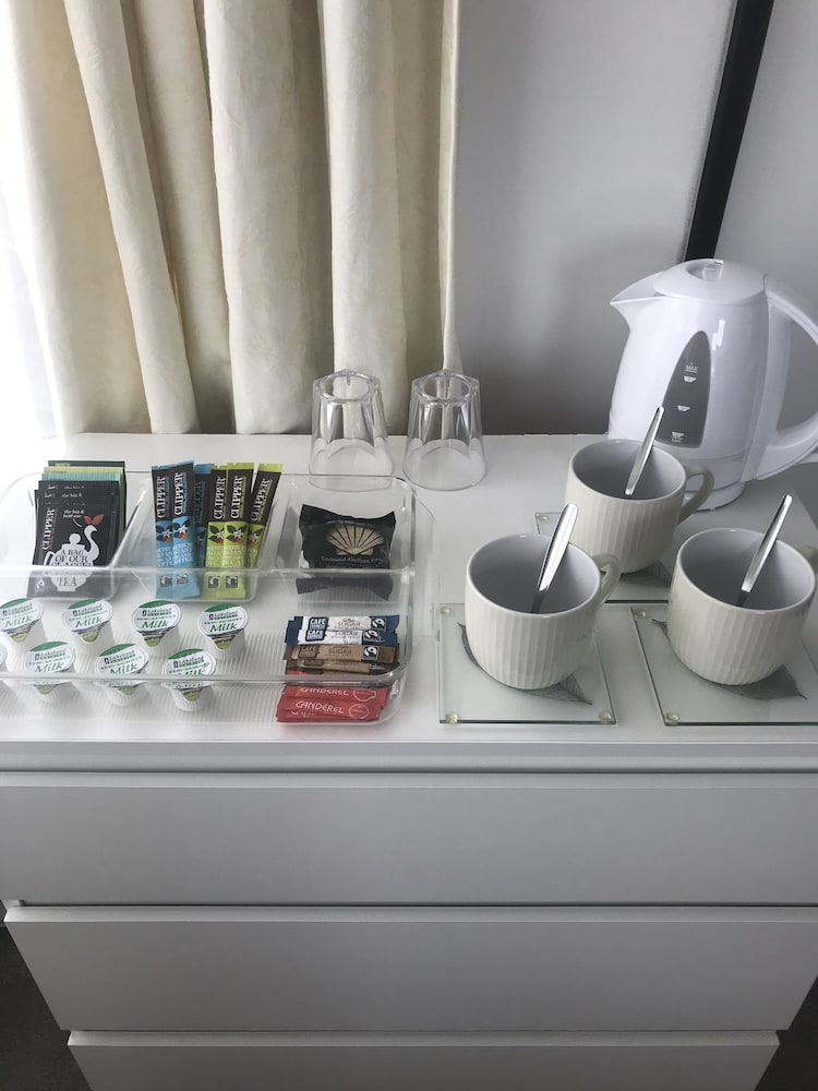 Фото Highcliffe Hotel