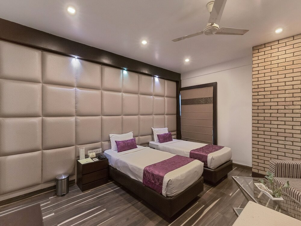 Фото Treebo Trend Green View