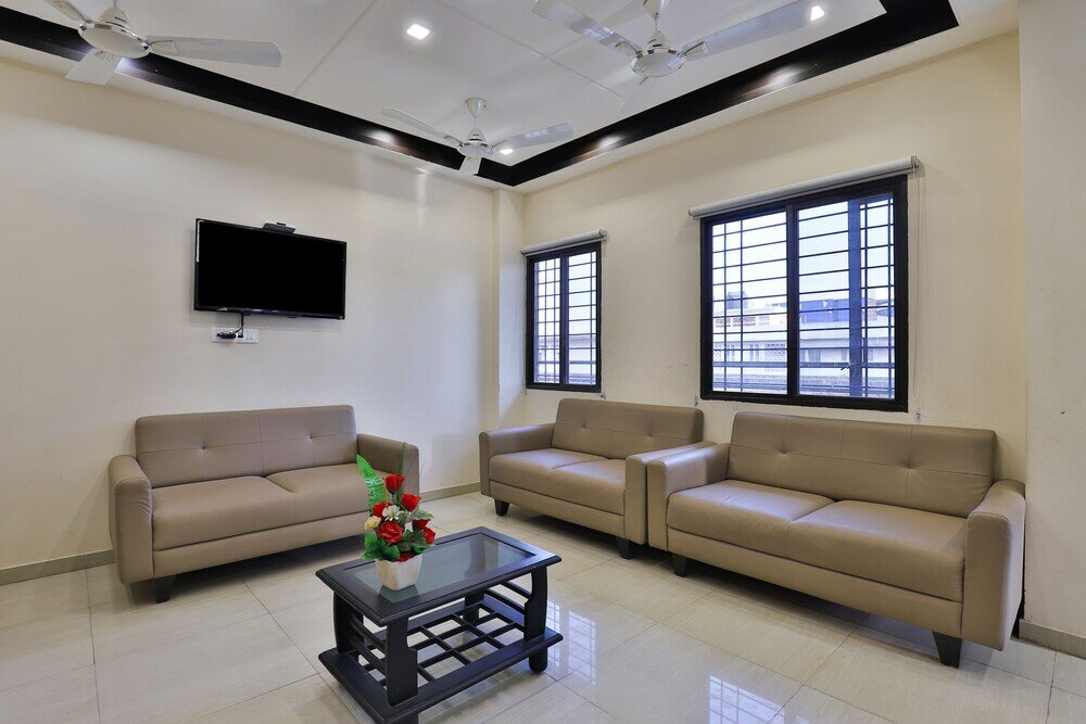 Фото Oyo 22551 Hotel Ssv