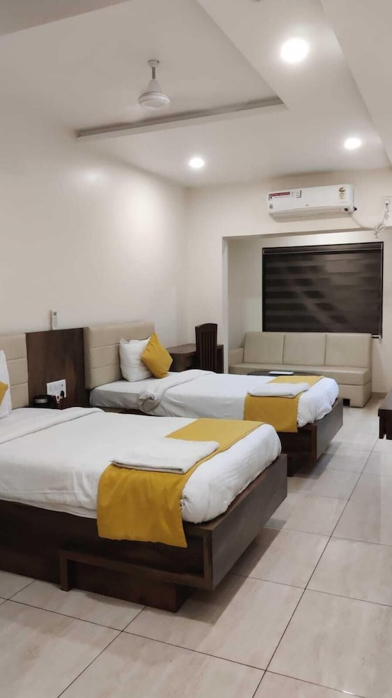 Фото Hotel Balaji Palace