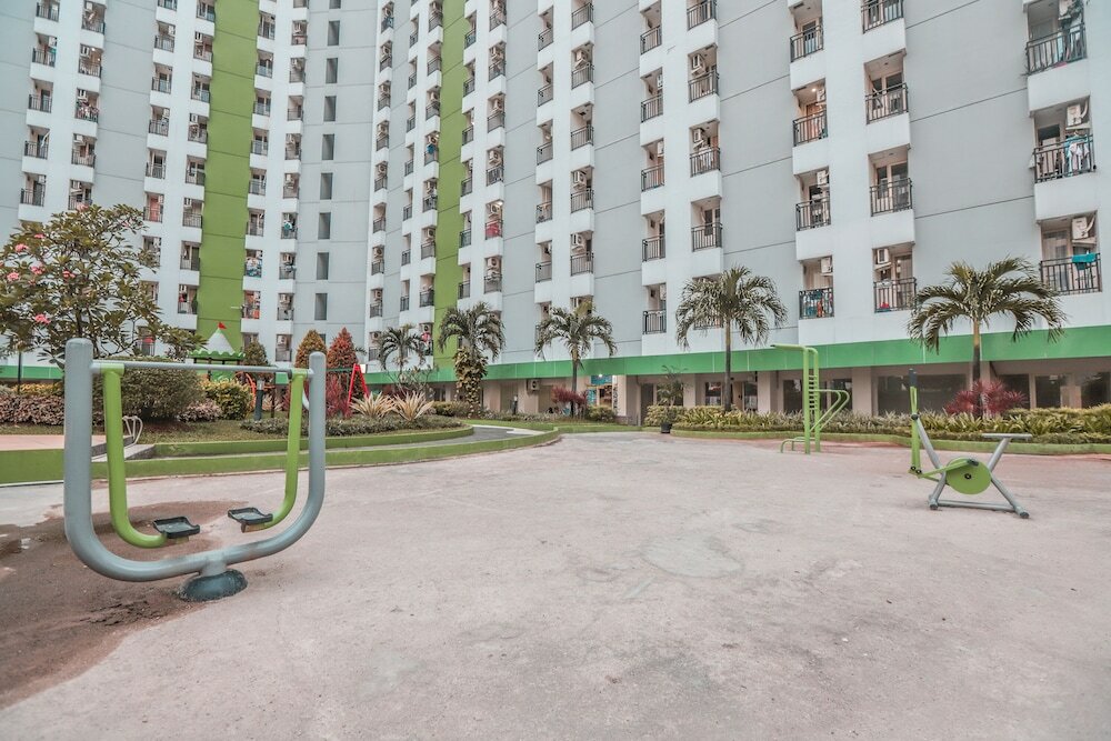 Фото Oyo 498 Green Lake View Ciputat Syariah