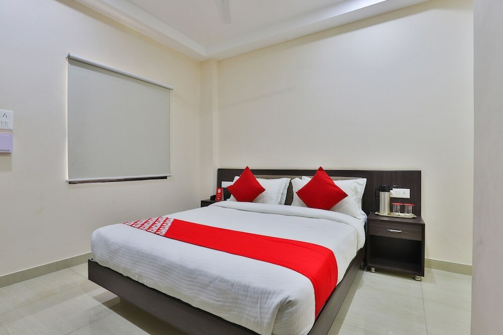 Фото Oyo 22551 Hotel Ssv