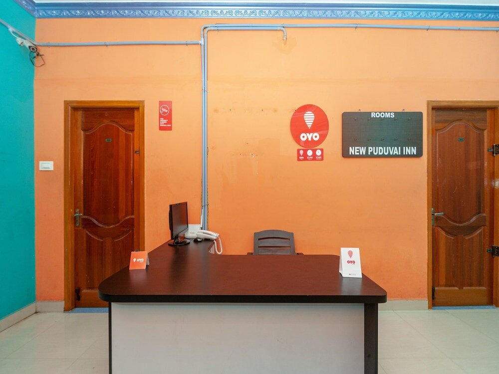 Фото Oyo 18450 Puduvai Inn Guest House