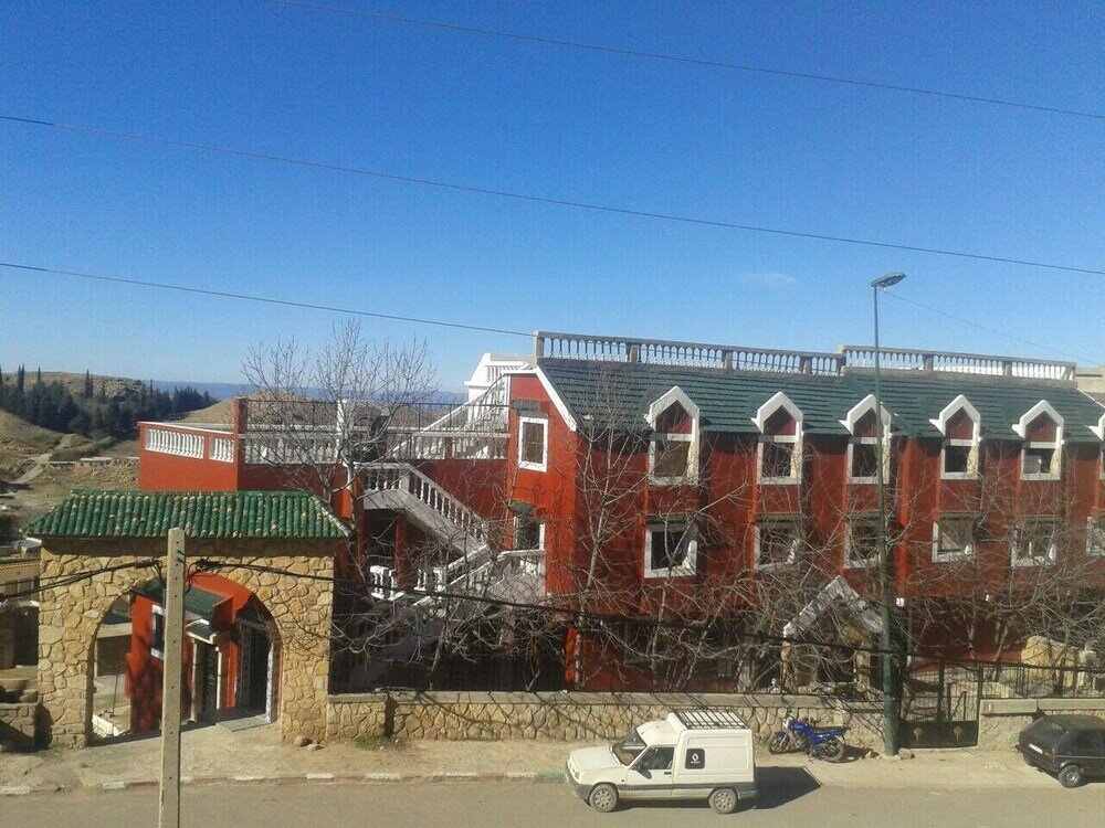 Фото отеля 3