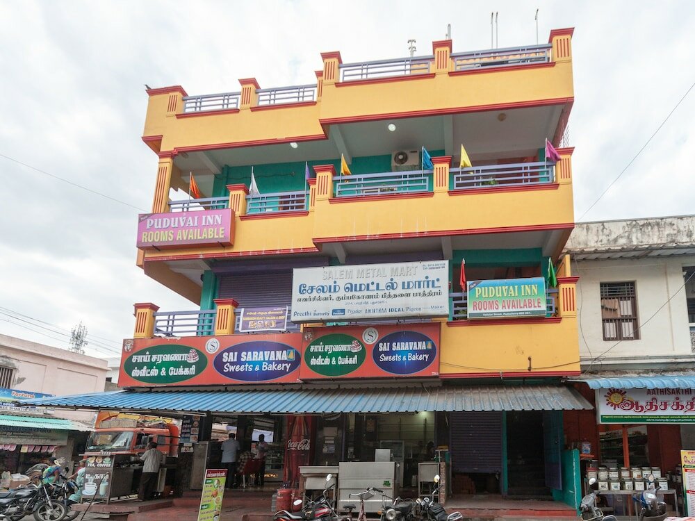 Фото отеля 1