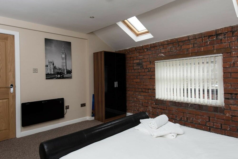 Фото Stunning Penthouse in Nq, City Centre! Sleeps 8