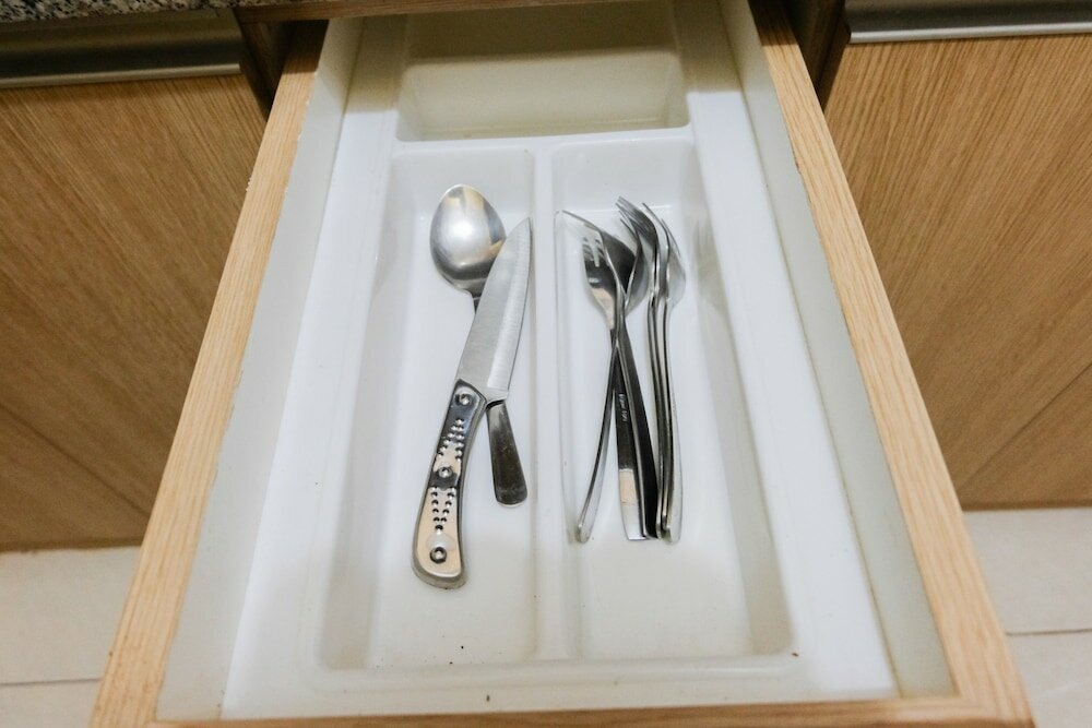 Фото Minimalist Studio Room Great Western Apartment