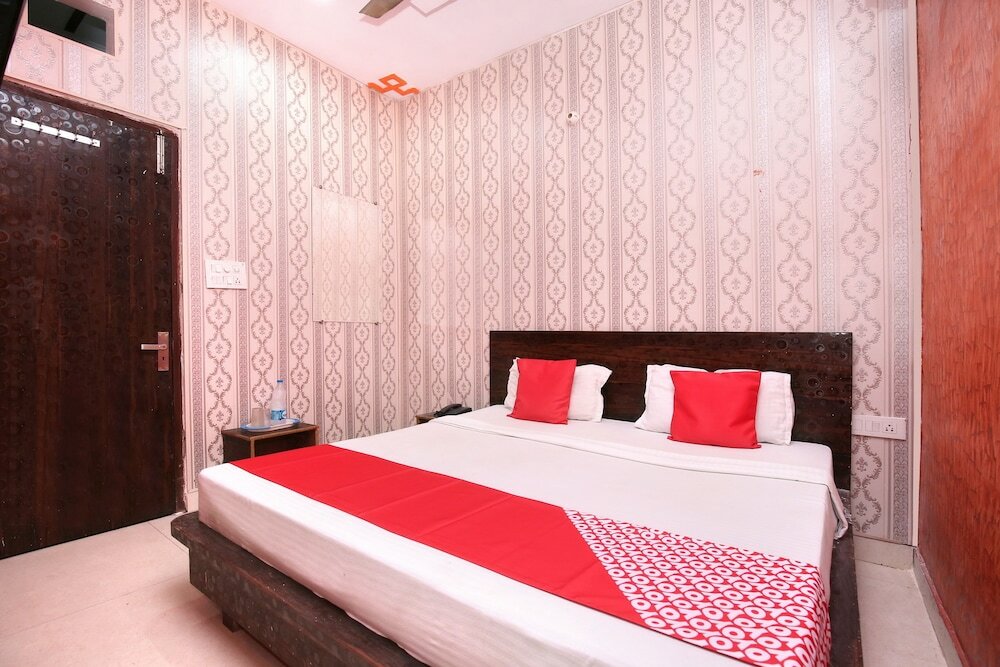 Фото Oyo 19565 Hotel Galaxy
