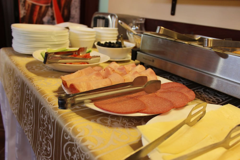 Фото Bizev Hotel