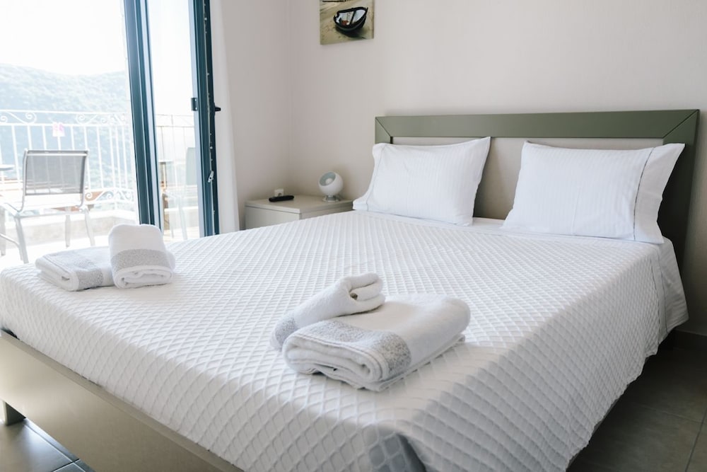 Фото Villa Mons & Mare