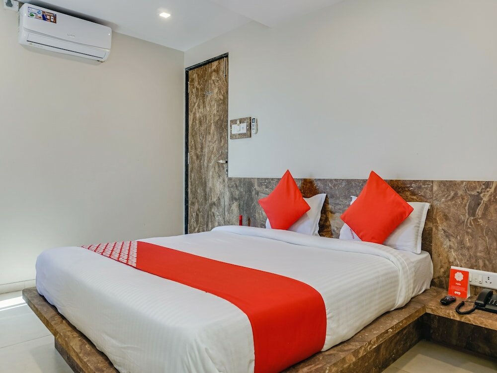 Фото Oyo 22571 Hotel Sarathi