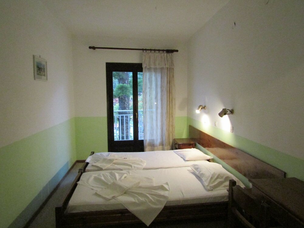 Фото Palm Beach Hotel