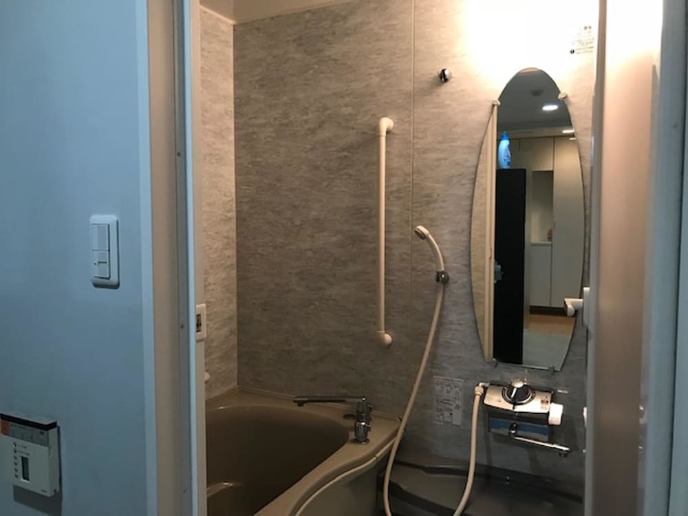 Фото Nipponbashi Dotonbori Apartment