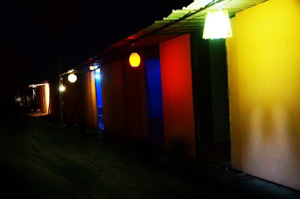 Фото Swachh Room