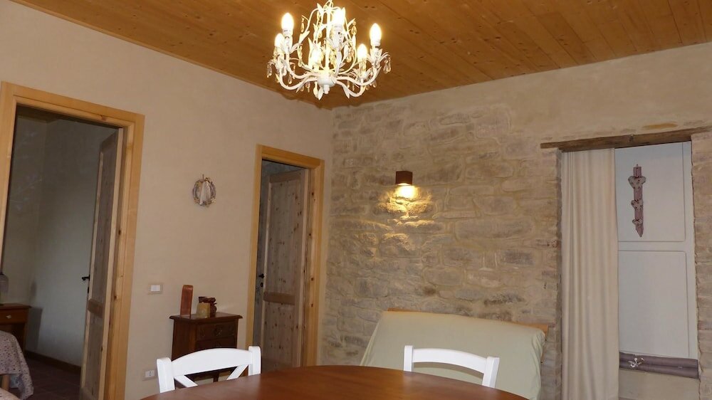 Фото Agriturismo Al Respiro Nel Bosco